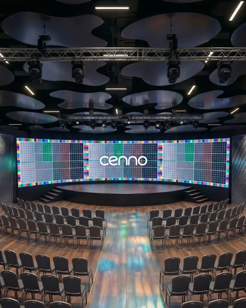 Auditório corporativo com painel de LED
